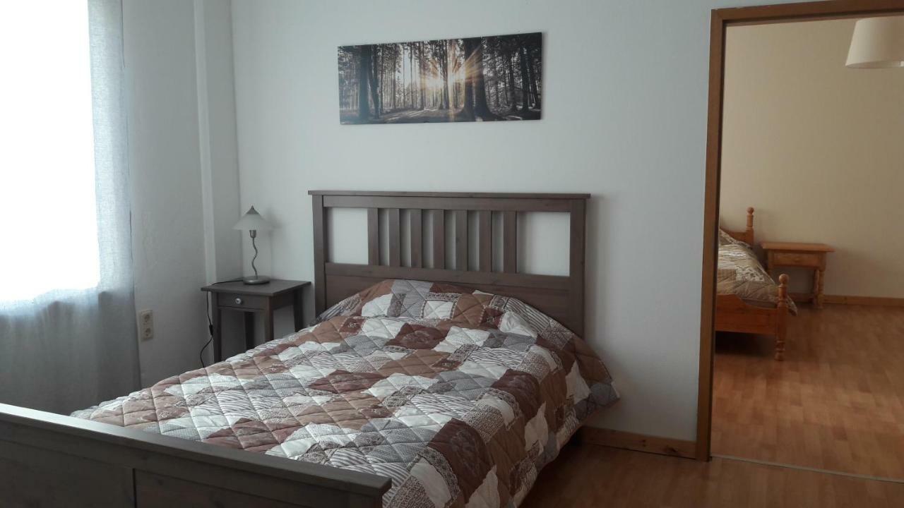 Ferienwohnung Am Theo Carlen Platz Ormesheim Exterior foto