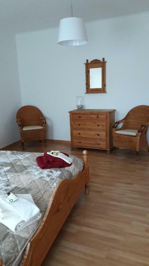 Ferienwohnung Am Theo Carlen Platz Ormesheim Exterior foto